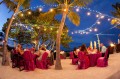 Tiệc cưới ở bãi biển - khung cảnh lãng mạn cho đôi uyên ương